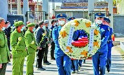 平遥县将十六位烈士遗骸迁葬入园