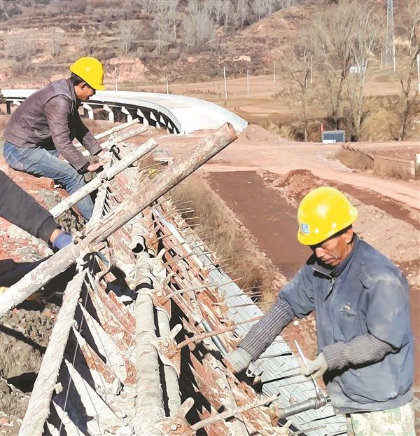 省道董榆線（S318）和順寒湖嶺隧道新建工程正在緊鑼密鼓地建設中