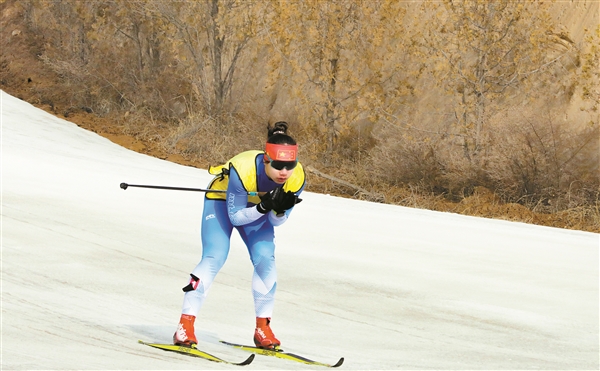 山西省第十六届运动会越野滑雪比赛在我市举行